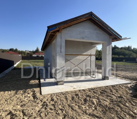 Хозяйственная постройка в с. Хпепча