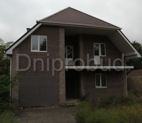 Классический кирпичный дом в с. Любимовка