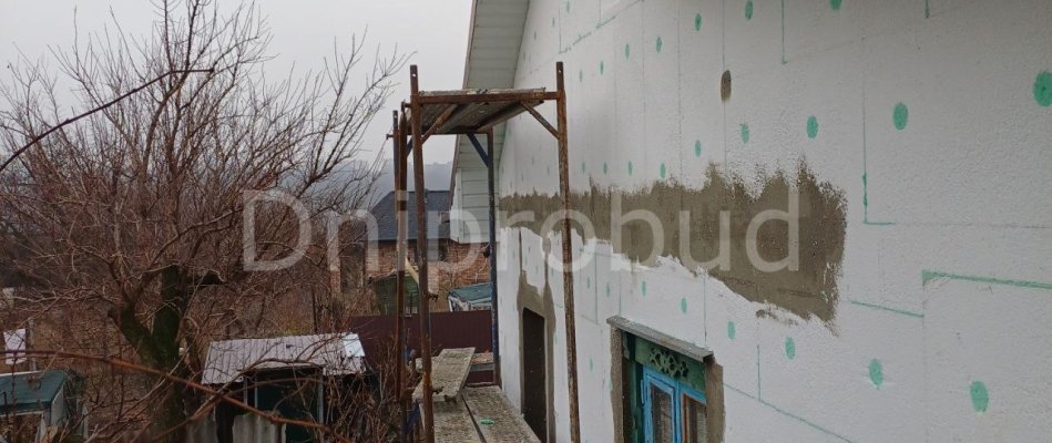 Відновлення будинку на вул. Попаснянська