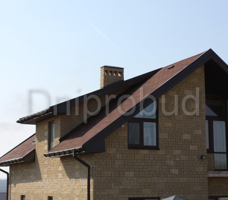 Коттедж со вторым светом в с. Любимовка (С10)