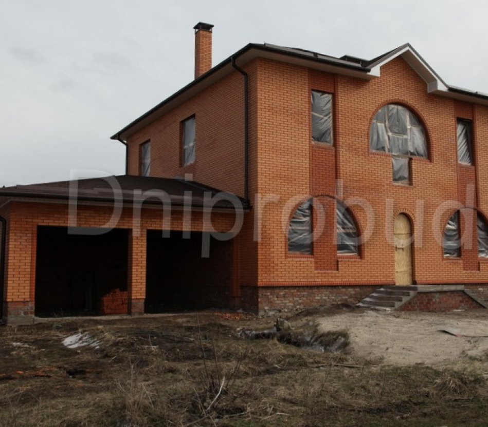 Большой дом с гаражом на 2 авто в с. Сажевка