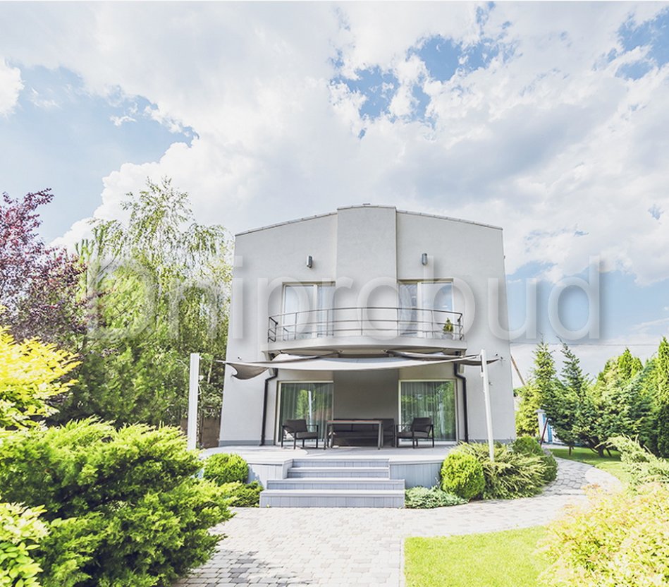 Коттедж в современном стиле в с. Любимовка