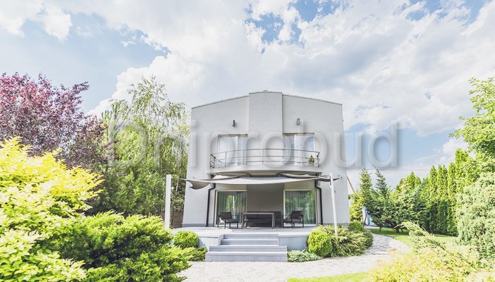 Коттедж в современном стиле в с. Любимовка