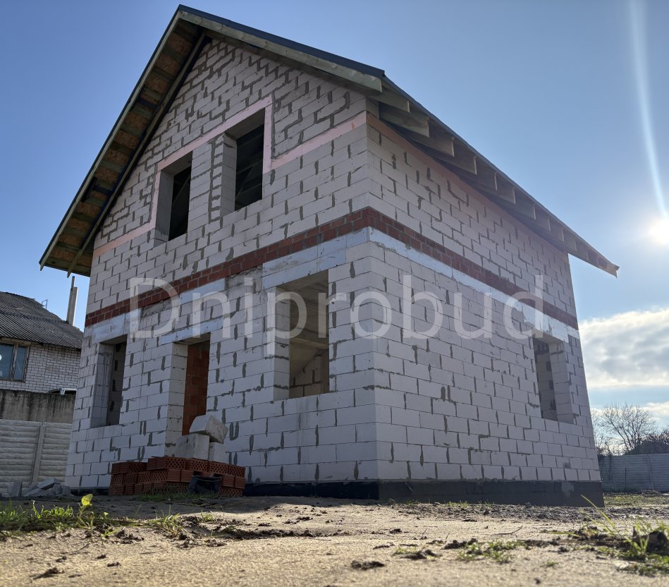 Дом мансардного типа на ж/м Березановка (ул. Орельская)