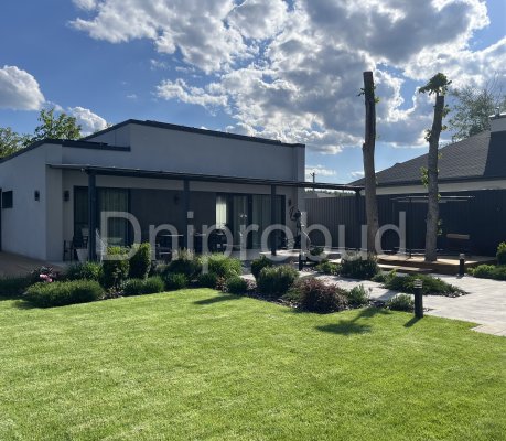 Одноэтажный дом с гаражом на 2 машины в с. Круглик