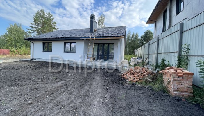 Одноэтажный дом в г. Киев (Быковня, переул. Садовый)