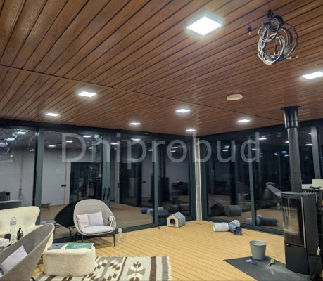 Закрита тераса в Нових Петрівцях