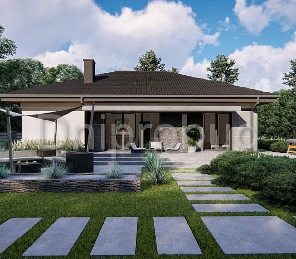 Одноэтажный дом с кирпичной облицовкой в с. Малая Солтановка