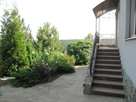 Ландшафтний дизайн будинку